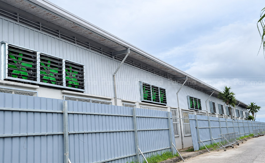 Lắp đặt quạt công nghiệp xanh siêu bền TTC cho nhà xưởng